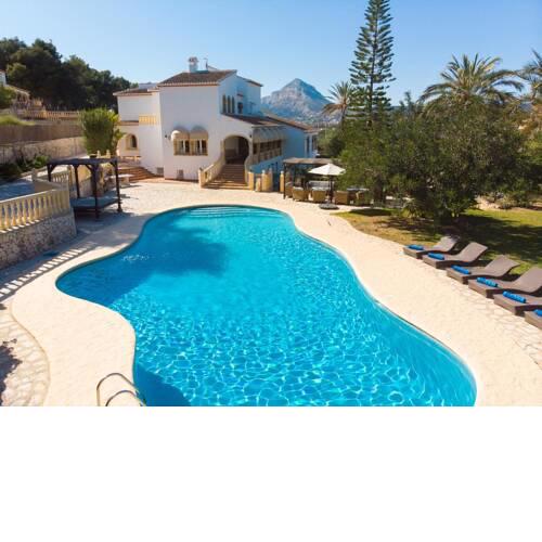 Javea Villa Sleeps 16 with Pool and WiFi