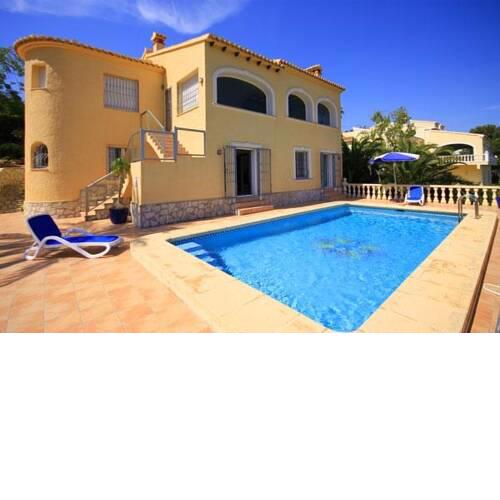 Javea Villa Sleeps 4 Pool WiFi