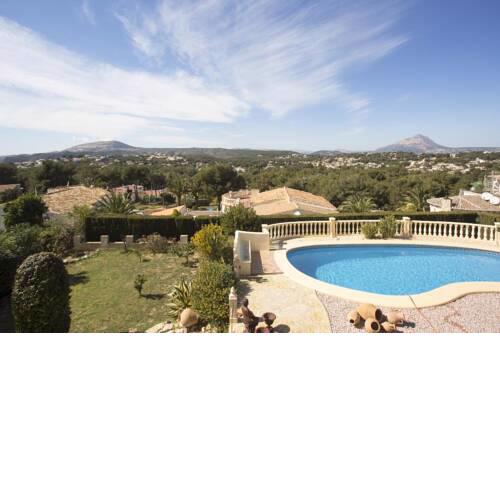 Javea Villa Sleeps 4 with Pool and Free WiFi