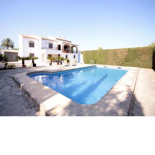 Javea Villa Sleeps 6 Pool