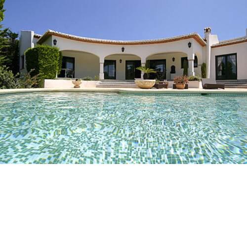 Javea Villa Sleeps 6 with Pool Air Con and Free WiFi