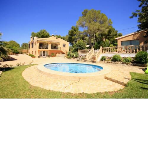 Javea Villa Sleeps 6 with Pool Air Con and WiFi