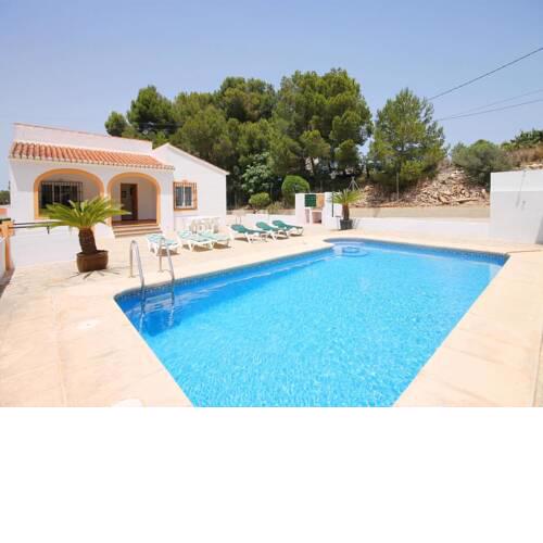 Javea Villa Sleeps 6 with Pool and WiFi