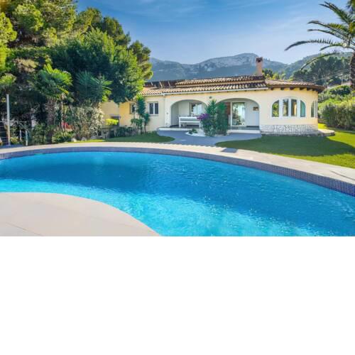 Jesus Pobre Villa Sleeps 6 with Pool Air Con and WiFi