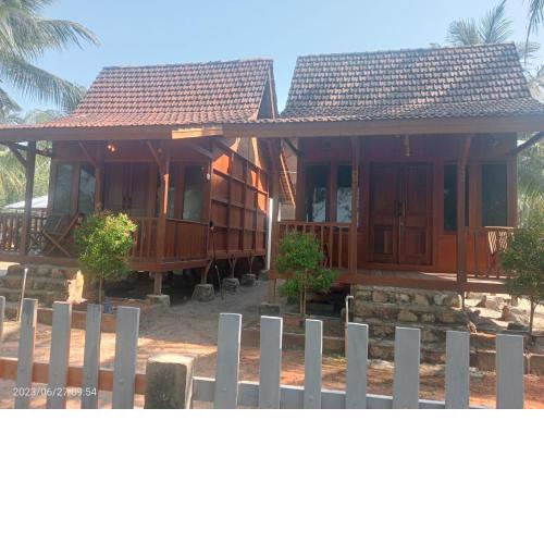 JN Cottage dan Camping Ground