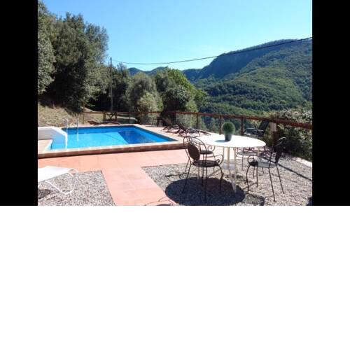 Joanetes Villa Sleeps 8 with Pool