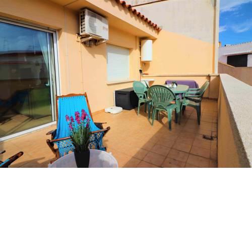 JOC DE LA PILOTA3-1 Apartamento a 100 mtrs de la playa en Roses