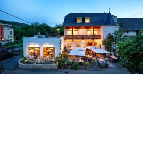 Johannishof Wein-Café & Gästehaus