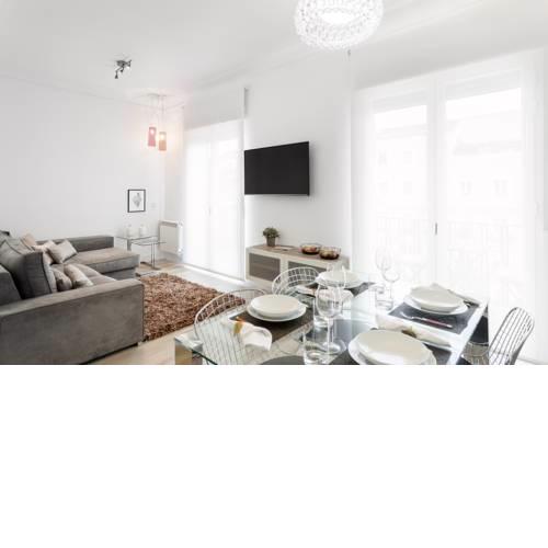 Jose Abascal Apartment