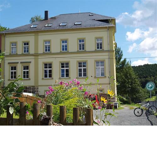 Jugendbildungsstätte Grüne Schule und Steinbuschhaus