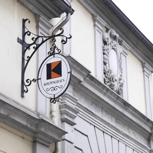 Jugendgästehaus - Kolpinghaus Warsberger Hof