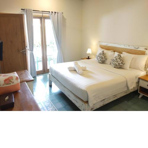 Jukung Dua Guest House