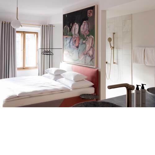 Kai 36 - Hotel zwischen Fels und Fluss