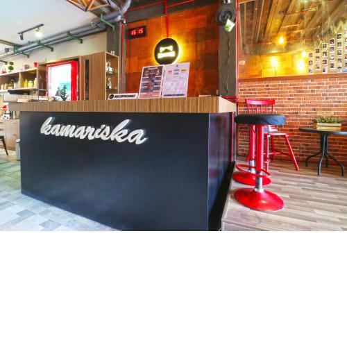 Kamariska Hostel