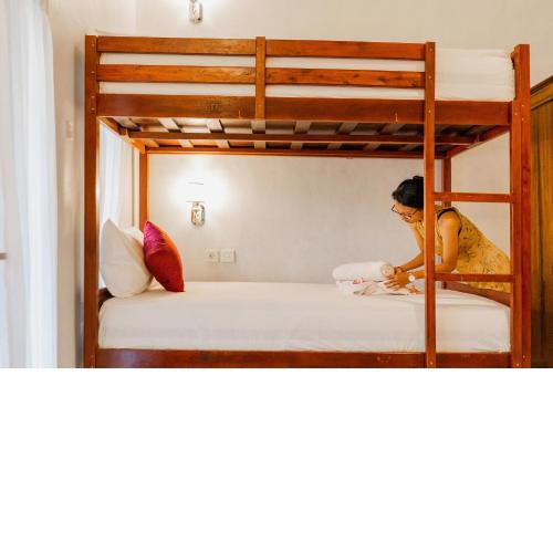 Kamasanti Hostel