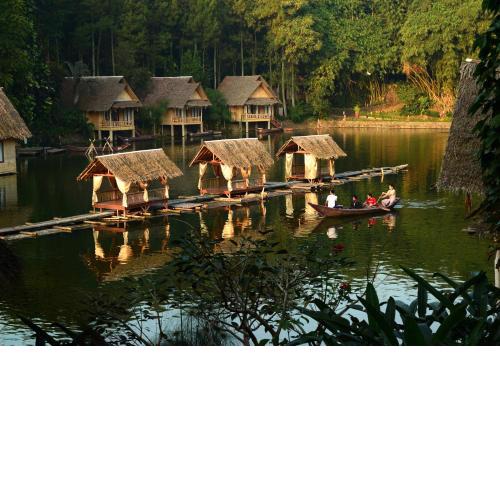 Kampung Sampireun Resort & Spa