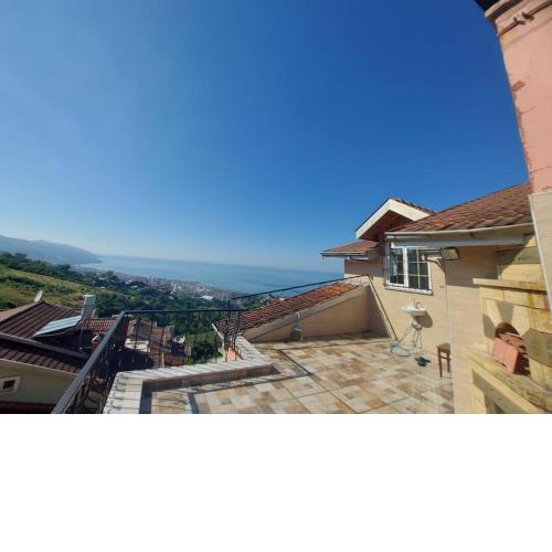 Karadeniz Doğa Manzaralı Villa