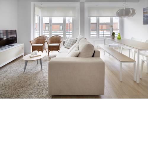Karkizano Apartment by FeelFree Rentals