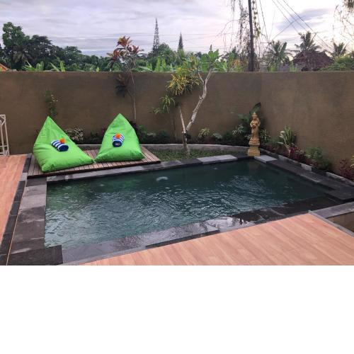 Karma sari house