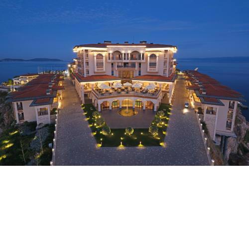 Katre Island Hotel