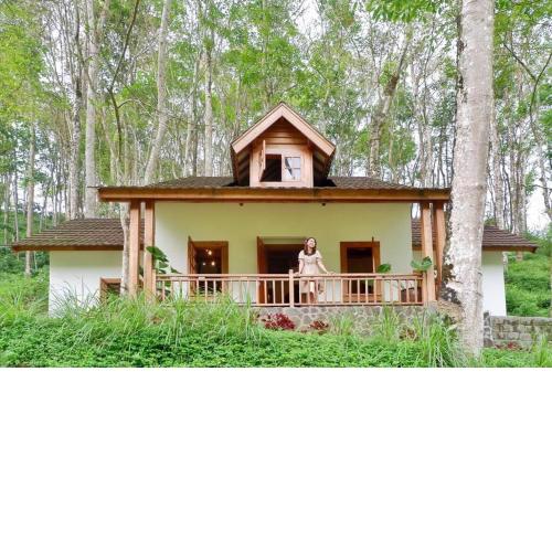 Kawisari Plantation Lodge