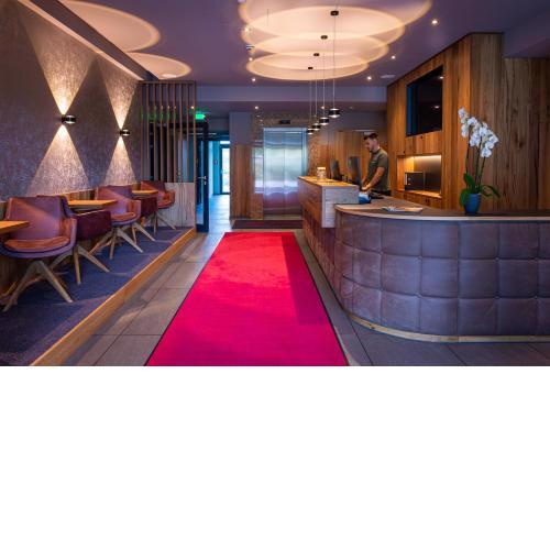 Kb Hotel