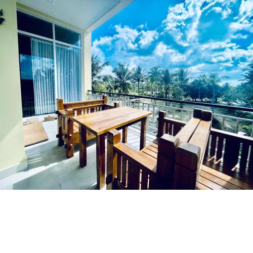 Kelingking Hostel