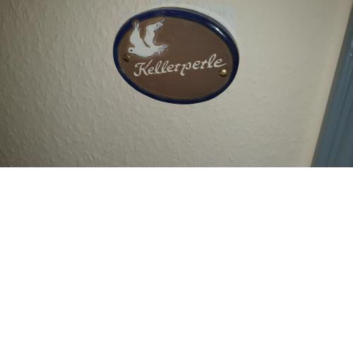 Kellerperle im gotischen Vinhus