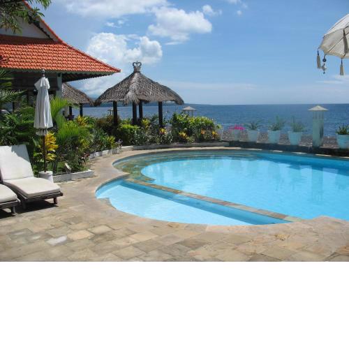 Kembali Beach Bungalows