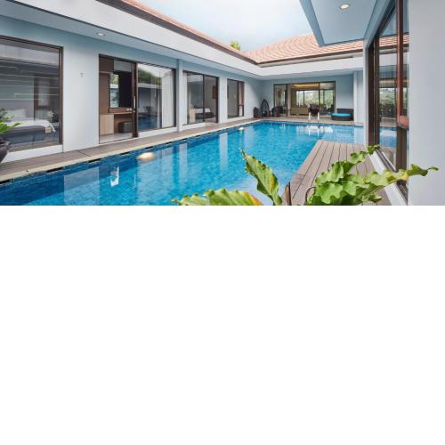 Kencana Villa 7 bedroom with a private pool