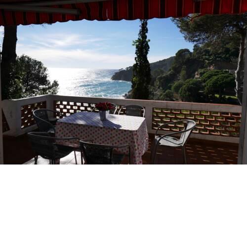 Kerstin Bruns - Casa Playa with fantastic sea view, located next to the beach