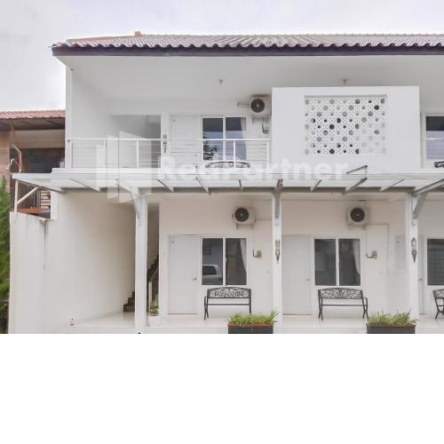 Khayrizsan Guest House