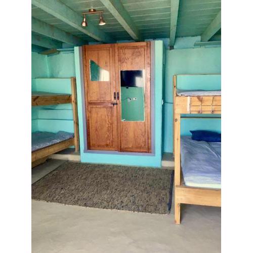 kids playfull bunkbedroom