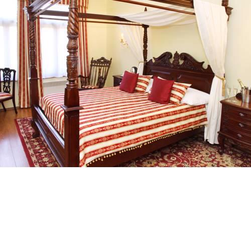 King Charles Boutique Residence