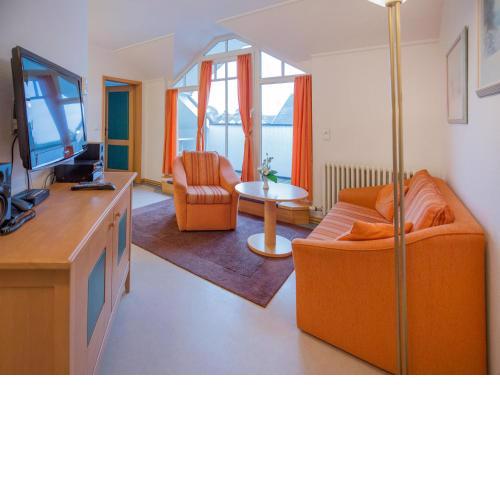 Klassik Appartement mit 1 Schlafzimmer und Balkon im Dachgeschoss 172