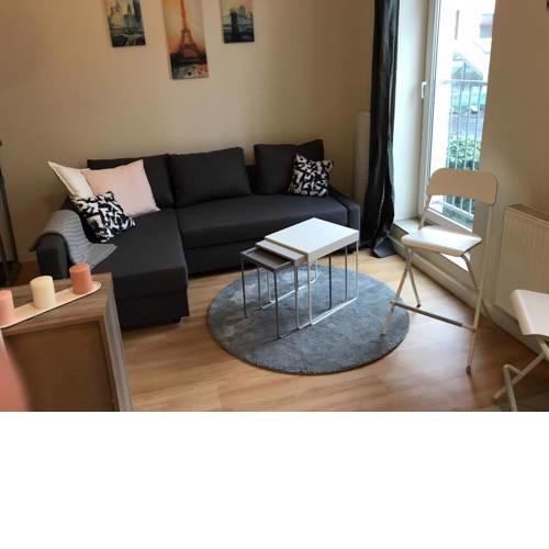 kleines ,feines Apartement im Waldstraßenviertel