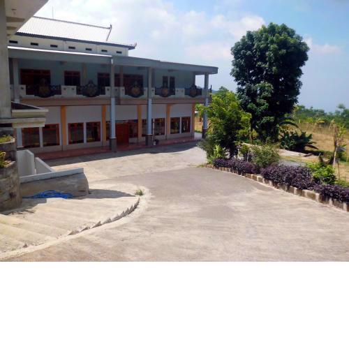Km 31 Sujono Guesthouse