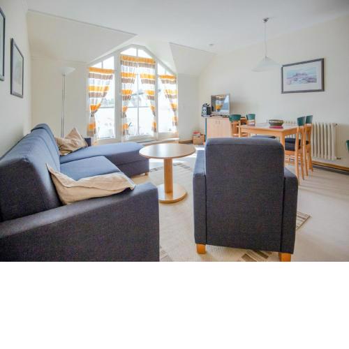Komfort Appartement mit 1 Schlafzimmer und Balkon im Dachgeschoss 125