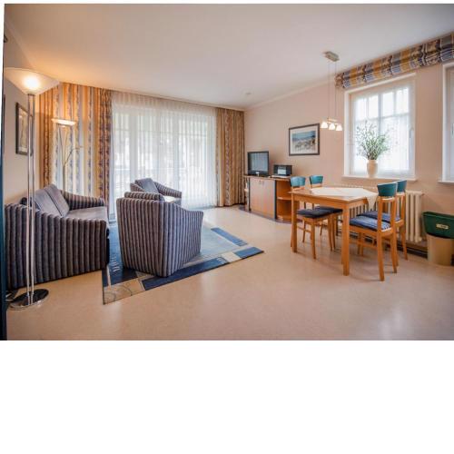 Komfort Appartement mit 1 Schlafzimmer und Balkon im Obergeschoss 241