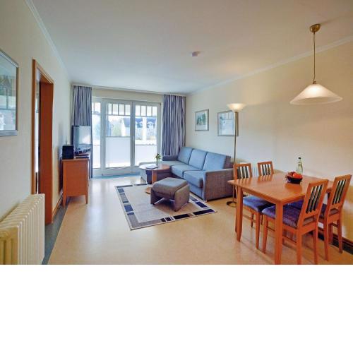 Komfort Appartement mit 2 Schlafzimmern und Balkon im Obergeschoss 008