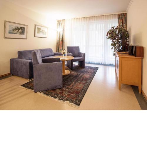 Komfort Appartement mit 2 Schlafzimmern und Balkon im Obergeschoss 277
