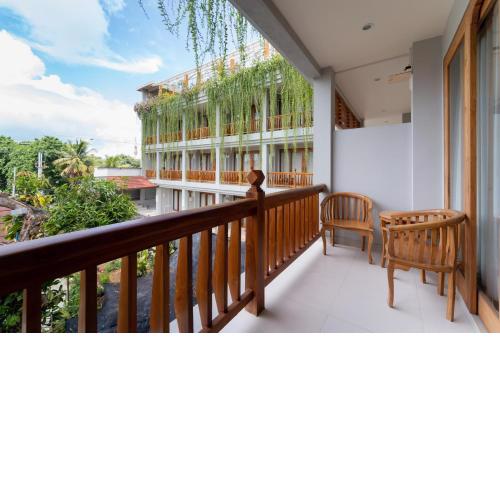 Komodo Lodge