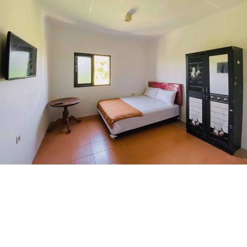 KoolKost At Tenggilis - Minimum Stay 30 Nights