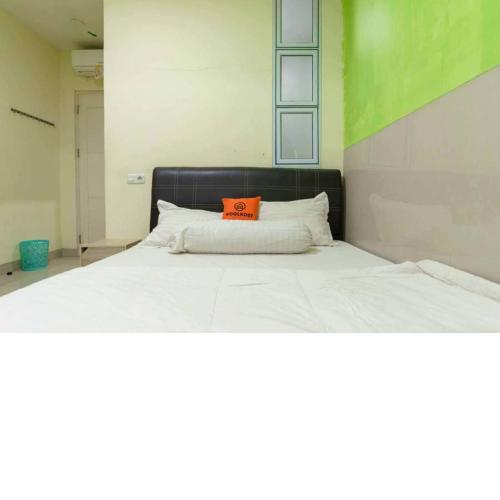 KoolKost near Nagoya Hill Batam (Minimum Stay 30 Nights)