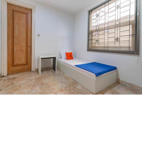 KoolKost near Simpang Dago 2 (Minimum Stay 6 Nights)