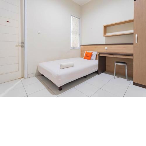 KoolKost Syariah near Alun Alun Tasikmalaya (Minimum Stay 30 Nights)