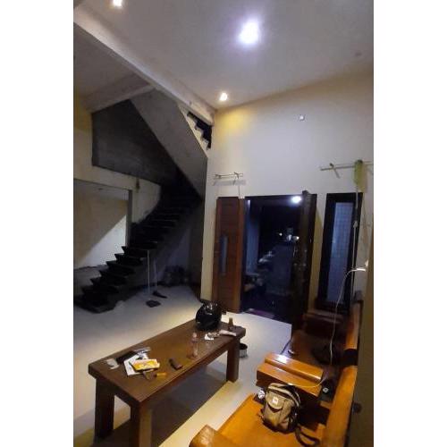 Kos vila rizki