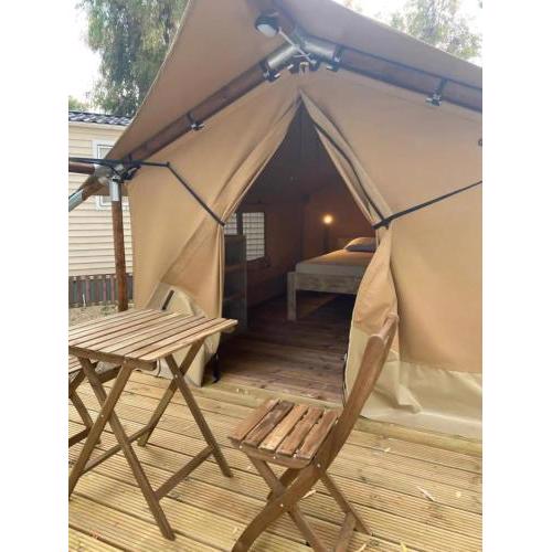 KT-0094 Magnífica Tienda Tipi - Camping Miramar Playa