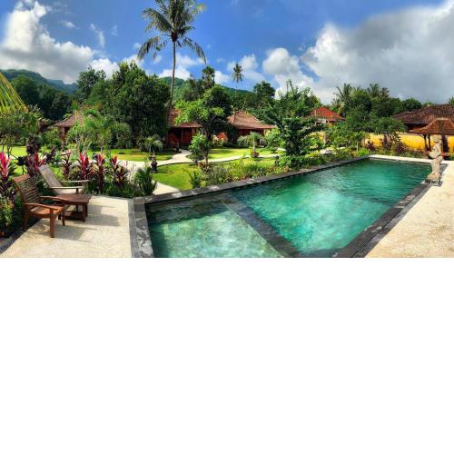 Kubu Kangin Resort