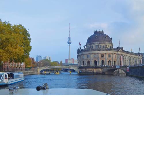 Kuhnle-Tours Citymarina